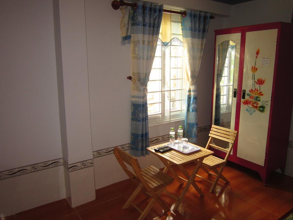 Hong Chau Guesthouse دونغ دونغ المظهر الخارجي الصورة