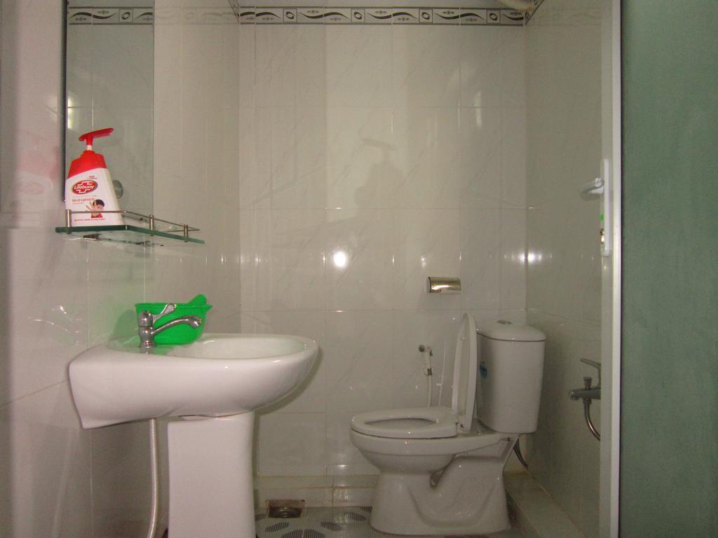 Hong Chau Guesthouse دونغ دونغ المظهر الخارجي الصورة
