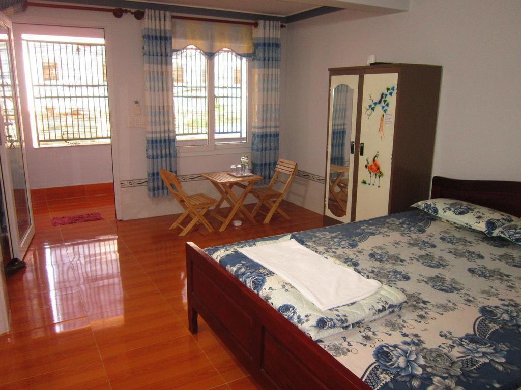 Hong Chau Guesthouse دونغ دونغ المظهر الخارجي الصورة