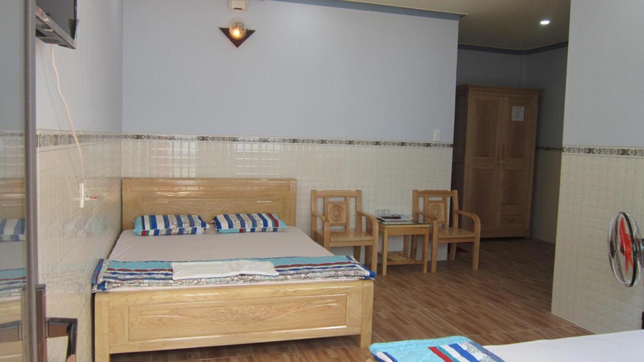 Hong Chau Guesthouse دونغ دونغ المظهر الخارجي الصورة